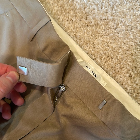 The Row slim cropped khaki pants - Picture 4 of 7